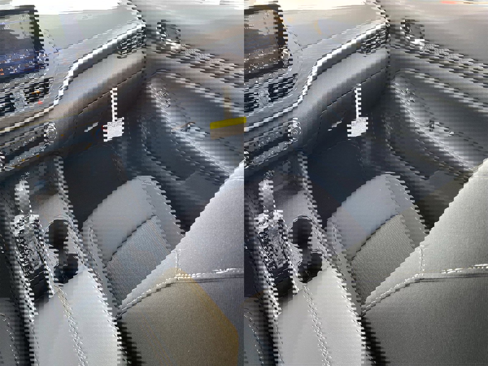 New 2025 Nissan Altima 2.5 SV image 17