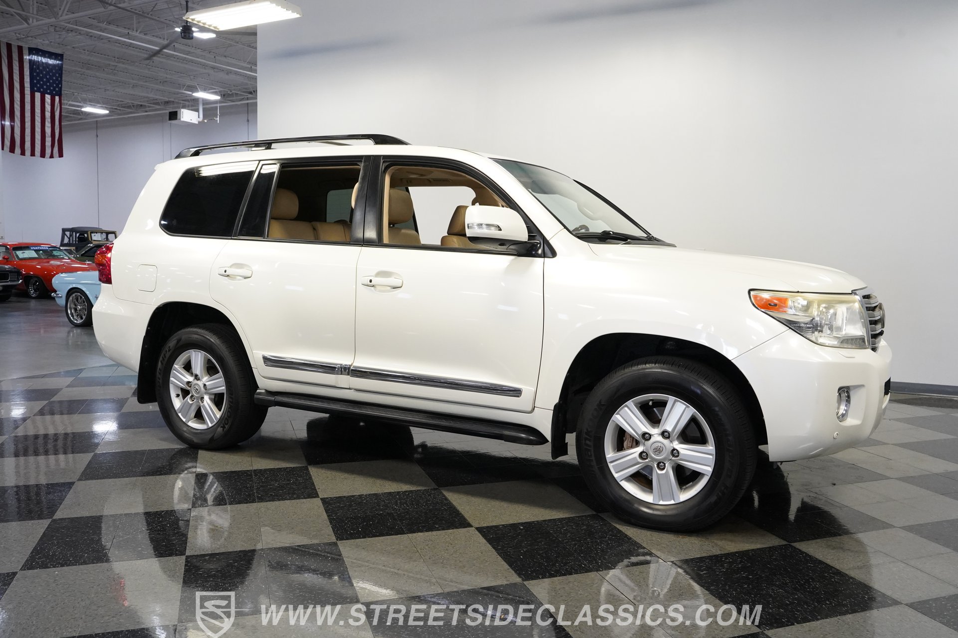 Used 2013 Toyota Land Cruiser AWD/4WD image 16