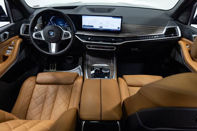 Certified 2024 BMW X7 xDrive40i w/ M Sport Package image 21