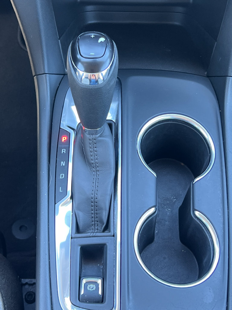 Certified 2021 Chevrolet Equinox LS FWD image 25
