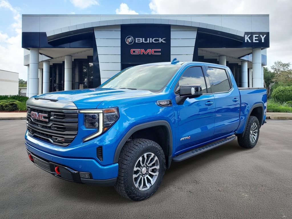 Used 2023 GMC Sierra 1500 AT4 w/ AT4 Premium Package AWD/4WD image 2