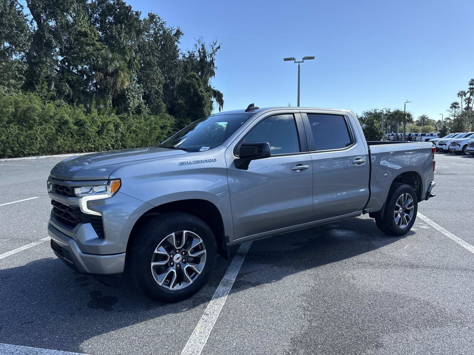 Used 2024 Chevrolet Silverado 1500 RST AWD/4WD image 7