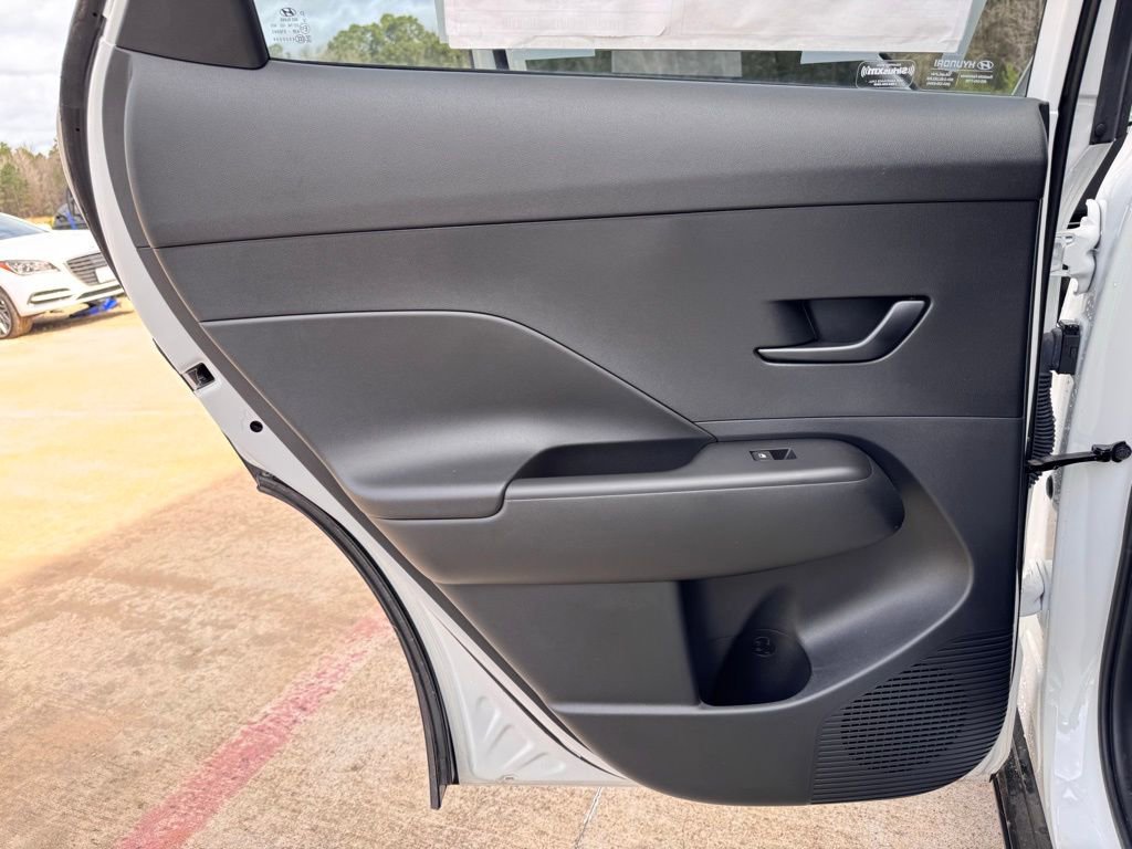 New 2024 Hyundai Kona SEL w/ Convenience Package image 21