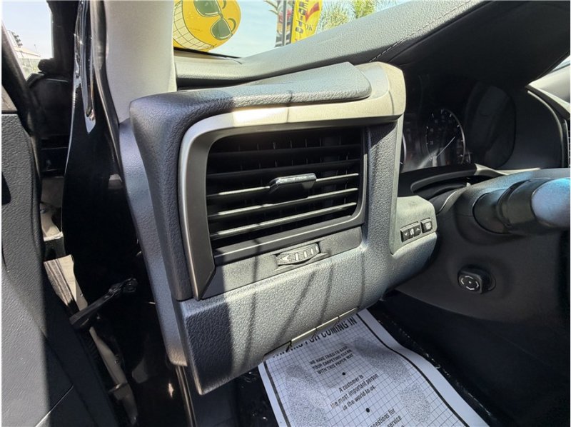Used 2019 Lexus RX 350L FWD image 36