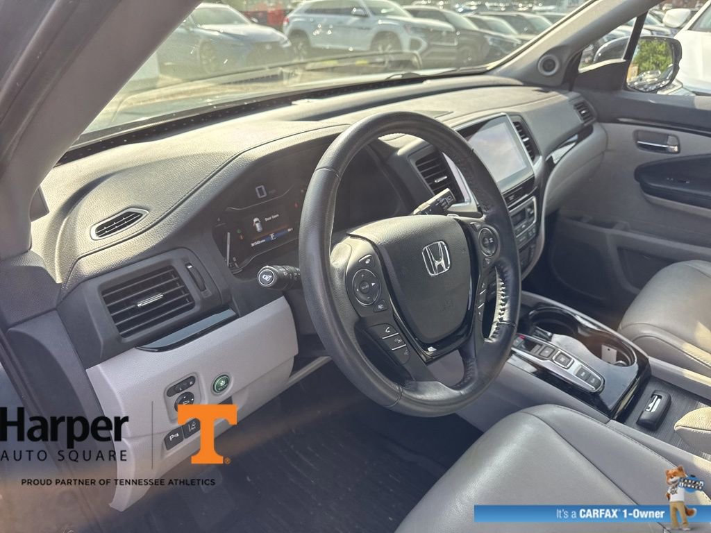 Used 2017 Honda Pilot Touring image 13