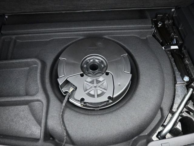 New 2025 Volkswagen Atlas Cross Sport SEL Premium R-Line image 24