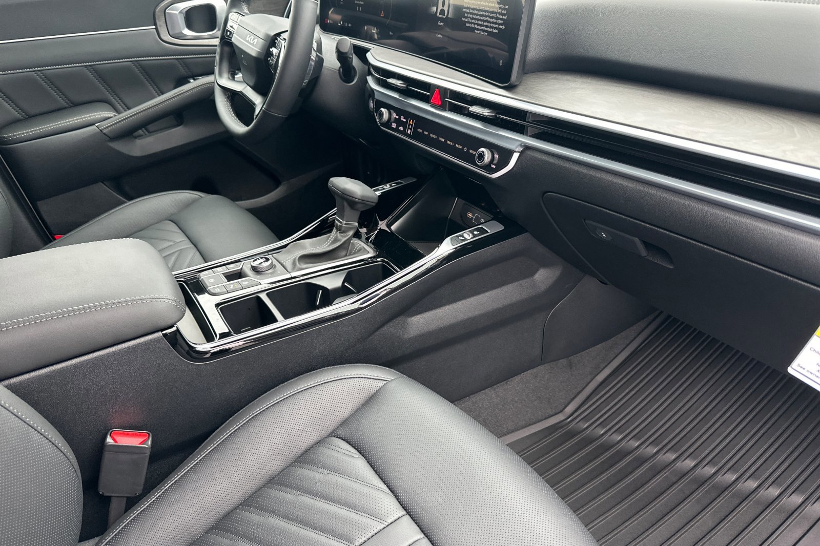 New 2026 Kia Sorento SX Prestige image 18