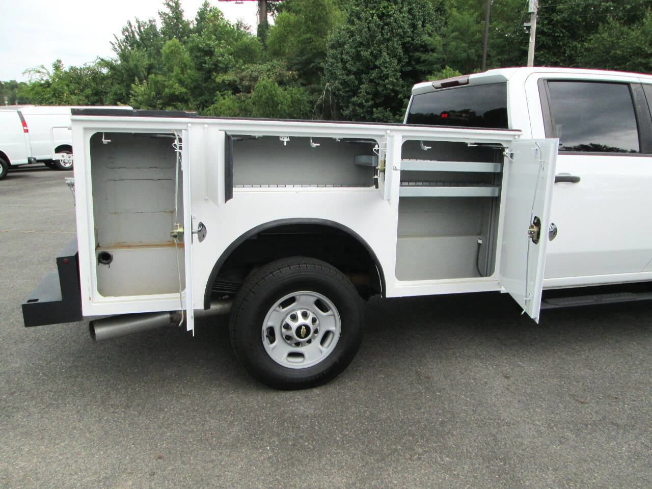 Used 2021 Chevrolet Silverado 2500 W/T w/ WT Convenience Package image 4