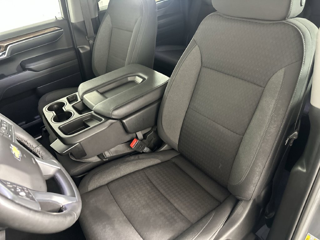 Certified 2024 Chevrolet Silverado 1500 LT AWD/4WD image 21