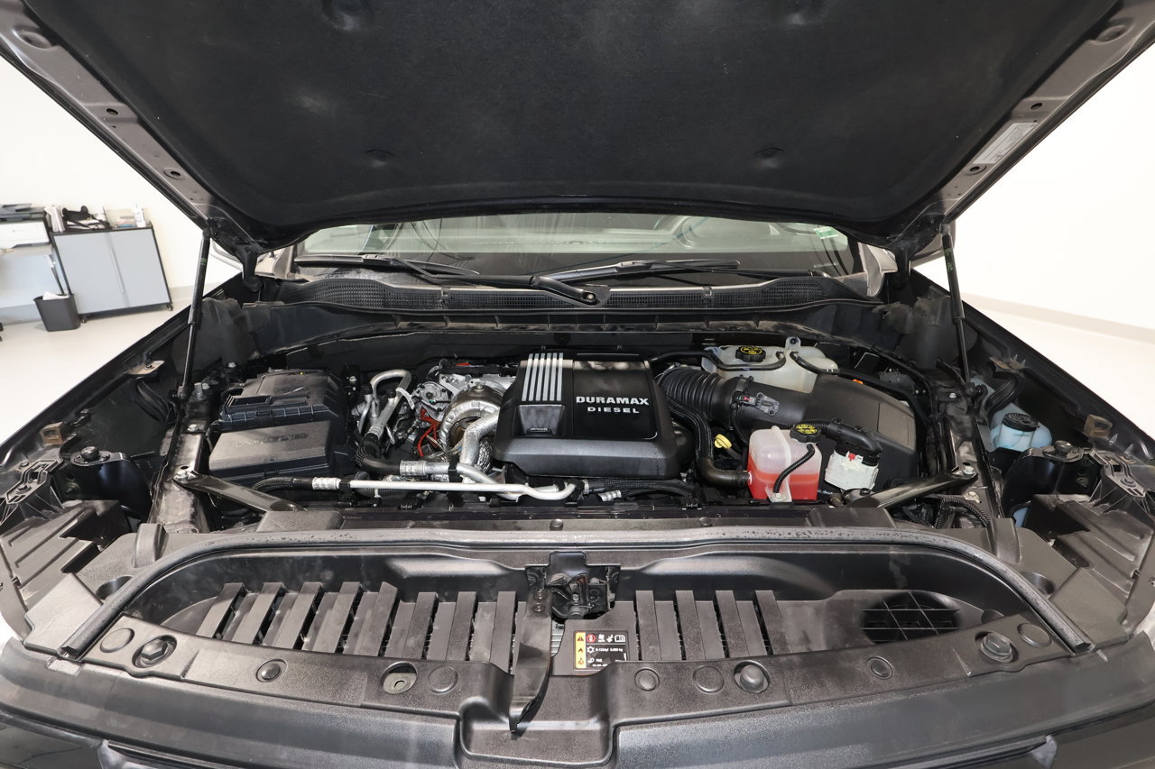 Certified 2023 Chevrolet Silverado 1500 LT Trail Boss w/ LPO, Dark Essentials Package AWD/4WD image 31