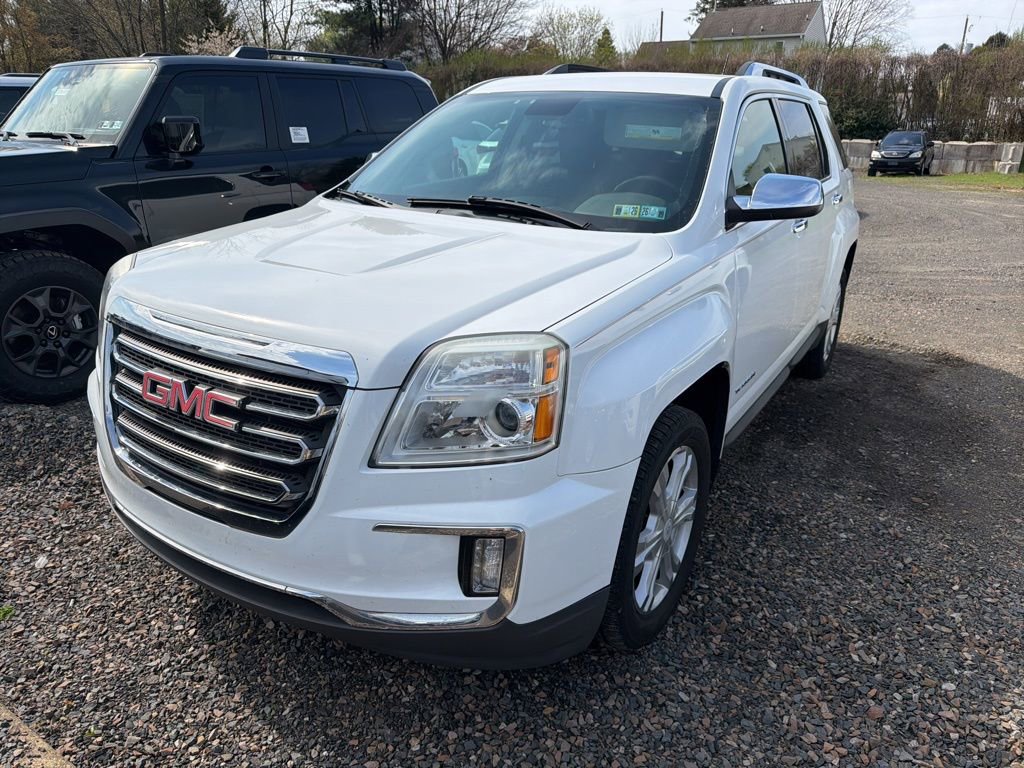 Used 2016 GMC Terrain SLT image 2