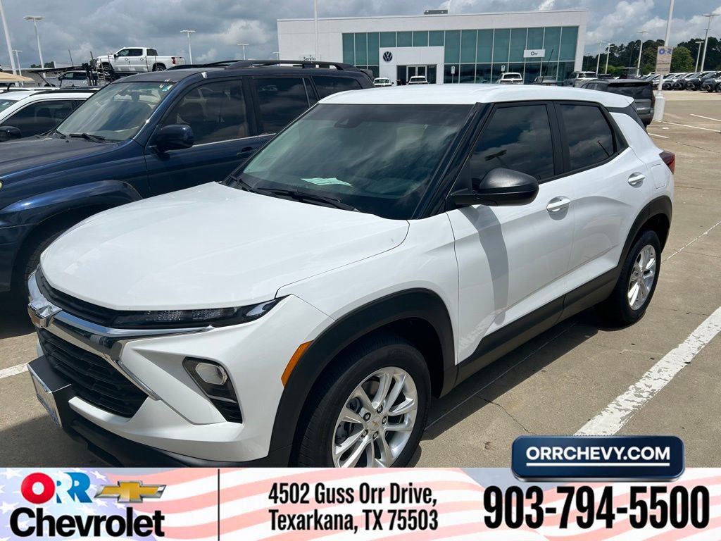 Used 2026 Chevrolet TrailBlazer LS w/ LS Convenience Package FWD image 1