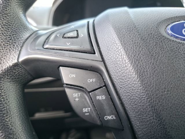 Used 2020 Ford Edge SE image 14