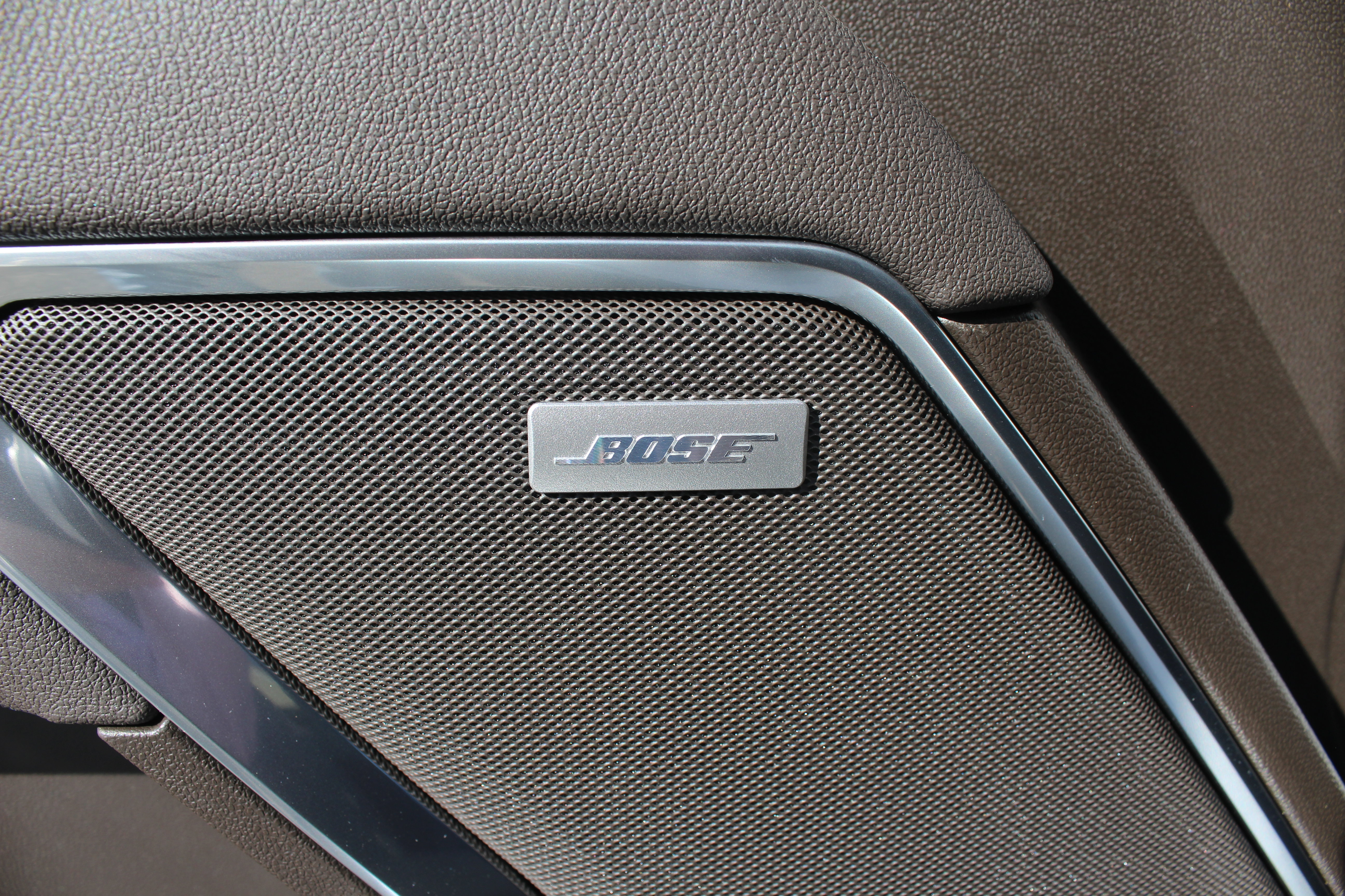 New 2026 GMC Sierra 1500 SLT image 36