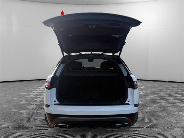 Used 2019 Land Rover Range Rover Velar R-Dynamic SE image 9