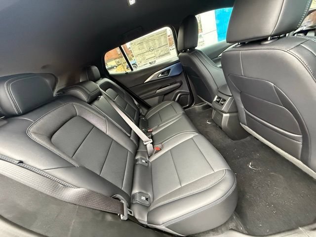 New 2026 Chevrolet Equinox EV LT AWD/4WD image 18