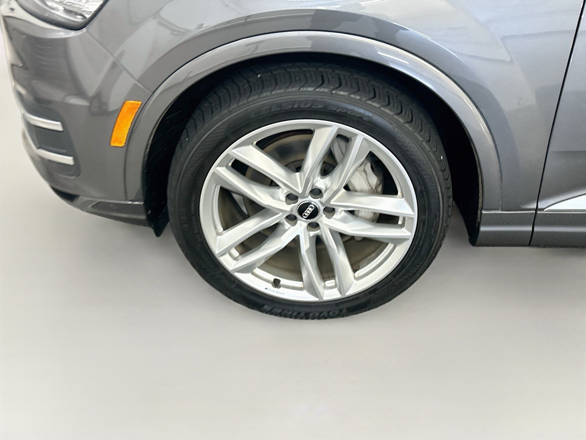 Used 2018 Audi Q7 3.0T Prestige w/ Prestige Package AWD/4WD image 11