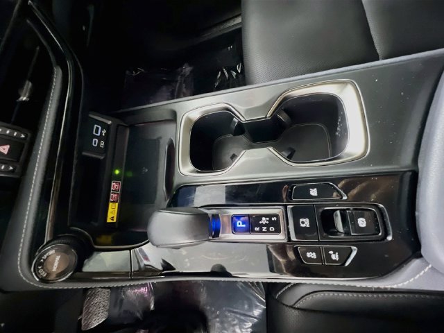 Used 2024 Lexus NX 350h AWD image 25