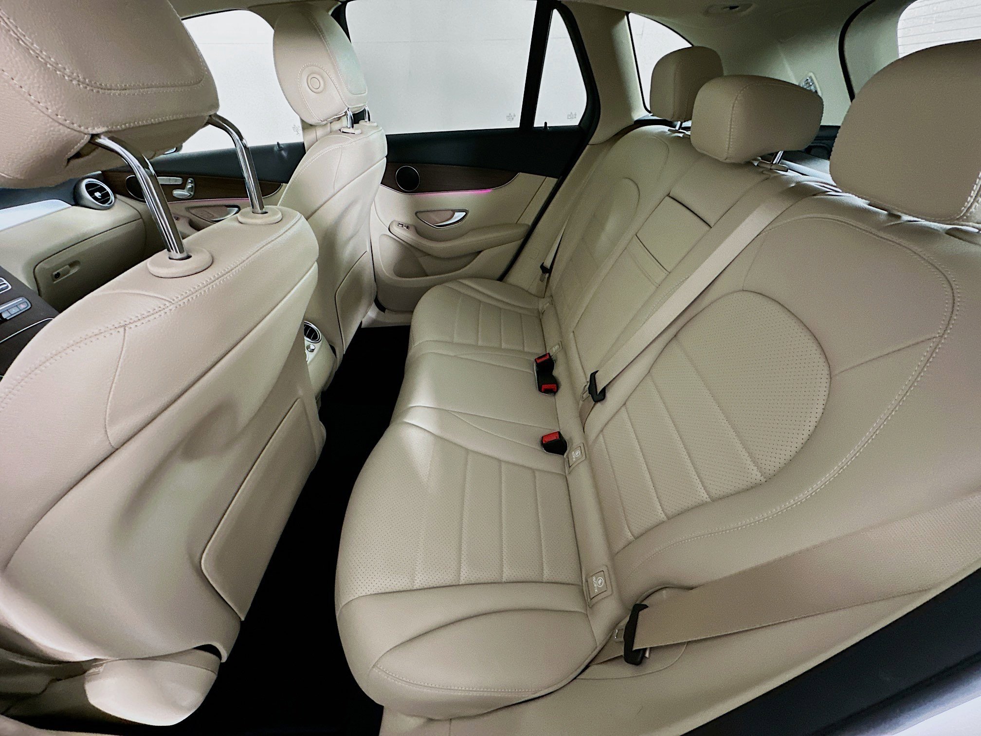 Used 2022 Mercedes-Benz GLC 300 4MATIC w/ Premium Package Lite image 29