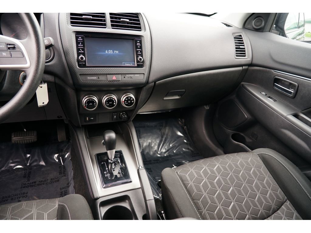 Used 2024 Mitsubishi Outlander Sport ES image 21