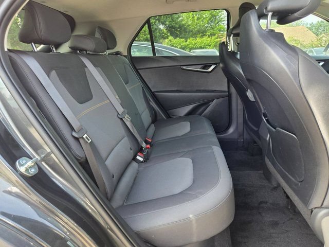 Used 2025 Kia Niro LX FWD image 26