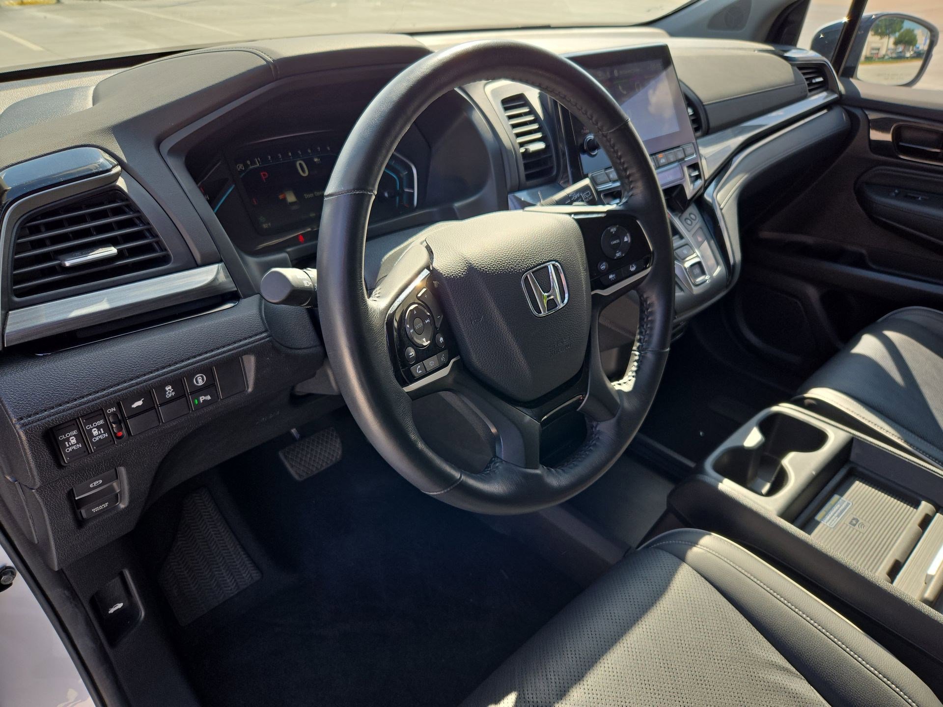 Certified 2024 Honda Odyssey Elite image 12