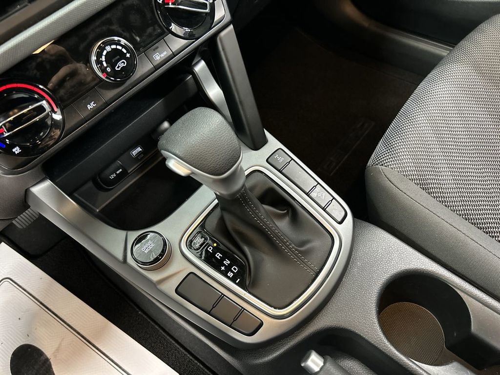 Certified 2024 Kia Seltos LX AWD/4WD image 17