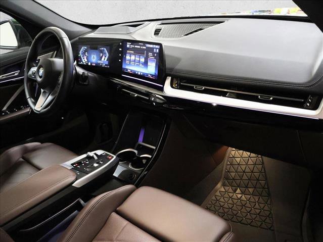 Used 2025 BMW X1 xDrive28i w/ Technology Package image 25