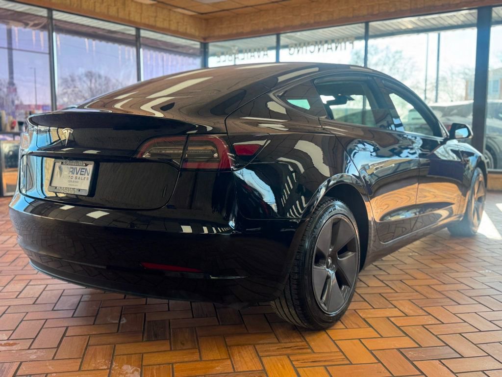 Used 2023 Tesla Model 3 Standard Range image 8