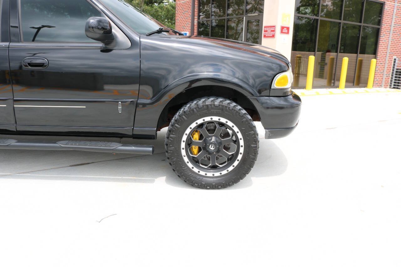 Used 2002 Lincoln Blackwood RWD image 65