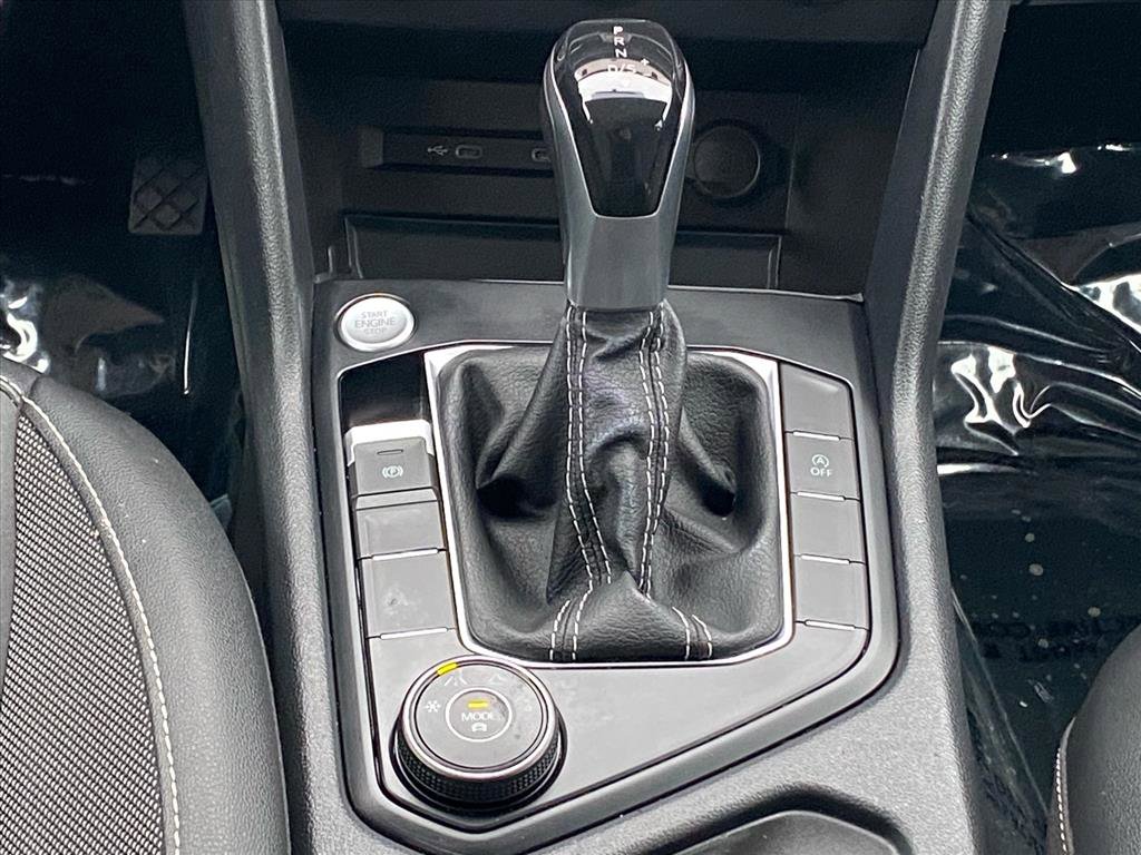 Used 2022 Volkswagen Taos SE image 11