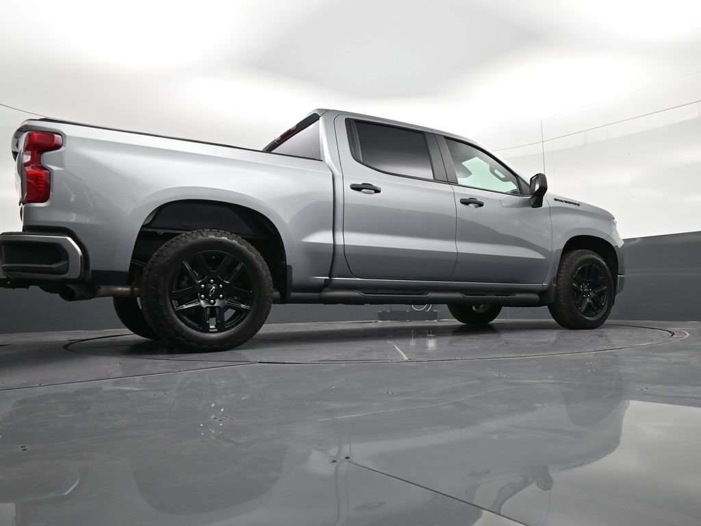 Used 2026 Chevrolet Silverado 1500 Custom w/ Turbomax Blackout Package RWD image 26