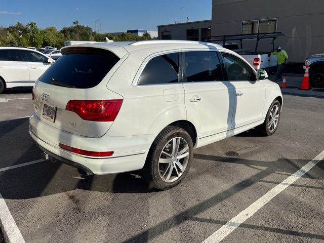 Used 2015 Audi Q7 3.0T Premium Plus w/ Premium Plus Package AWD/4WD image 16