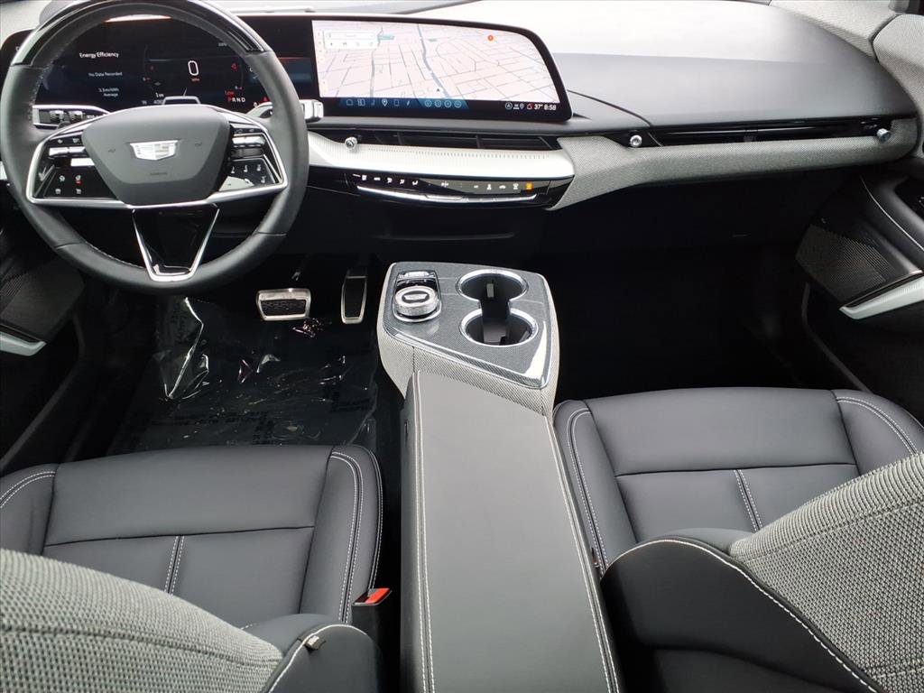 Certified 2025 Cadillac Optiq Luxury 1 w/ LPO, Floor Liner Package image 19