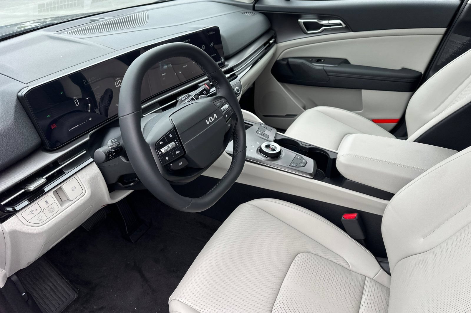New 2026 Kia Sportage EX AWD/4WD image 10
