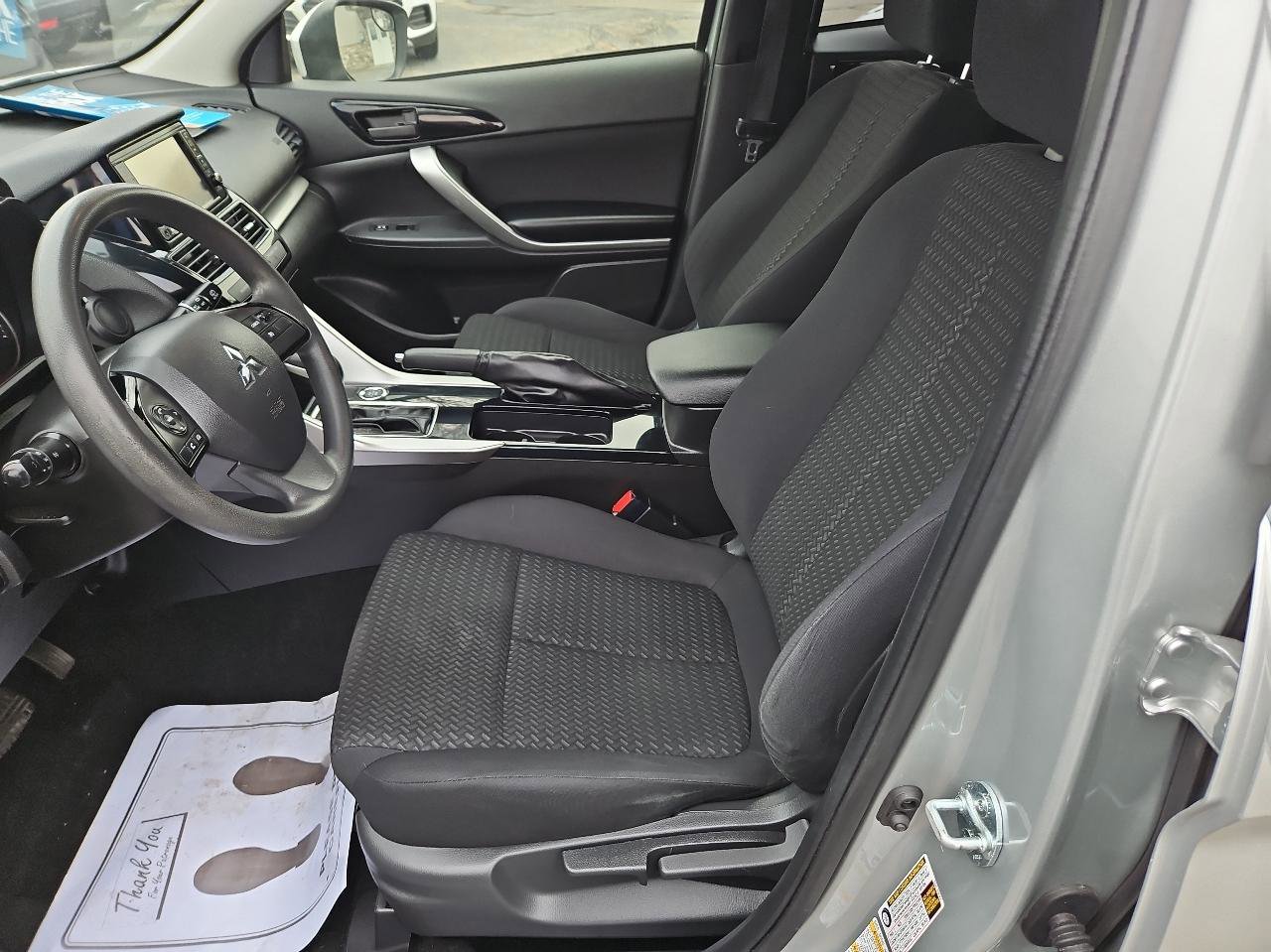 Used 2022 Mitsubishi Eclipse Cross ES image 11