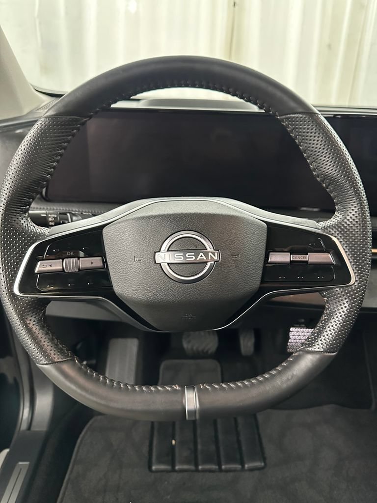 Used 2024 Nissan Ariya AWD image 15