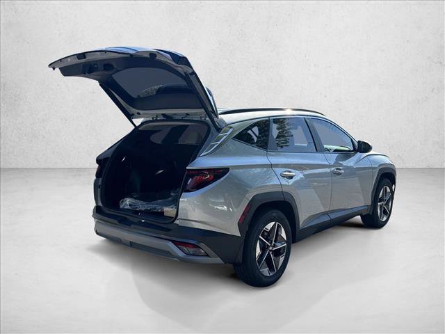 Certified 2026 Hyundai Tucson SEL FWD image 2