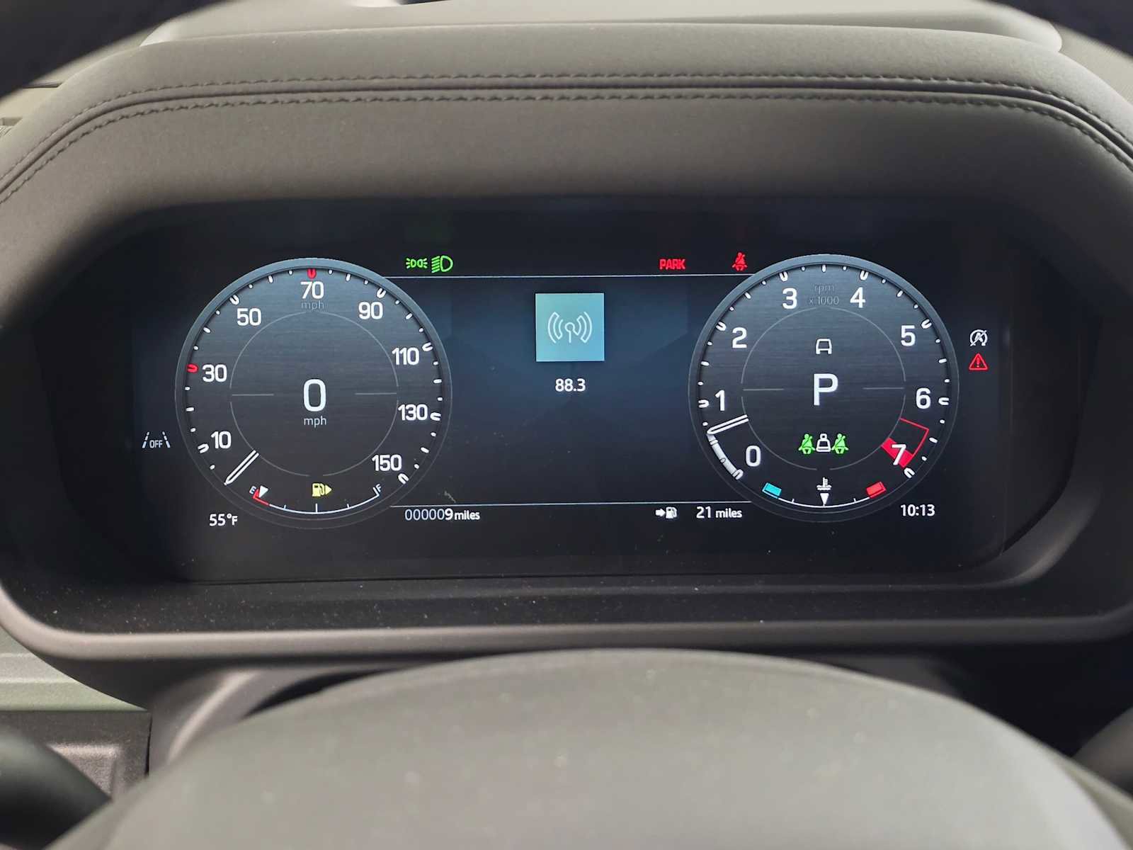 New 2026 Land Rover Defender 110 Trophy Edition AWD/4WD image 27