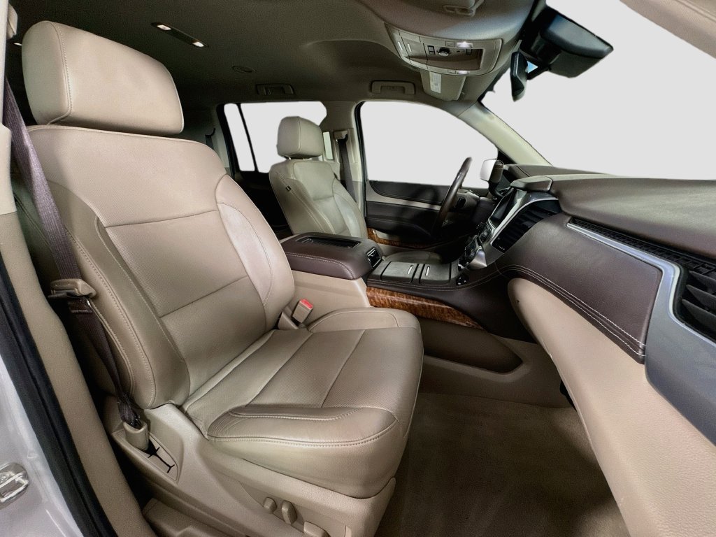Used 2019 Chevrolet Suburban Premier w/ Max Trailering Package AWD/4WD image 29