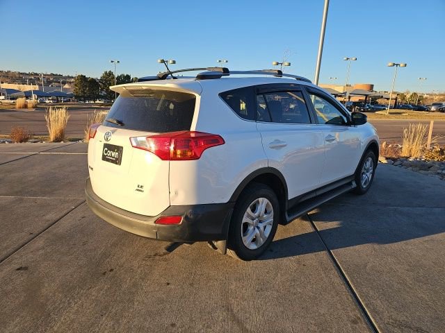 Used 2015 Toyota RAV4 LE image 22