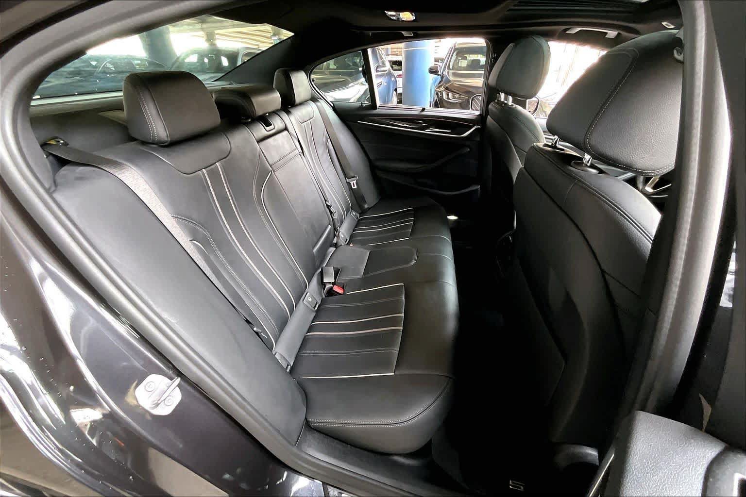 Used 2021 BMW 540i w/ Convenience Package RWD image 20
