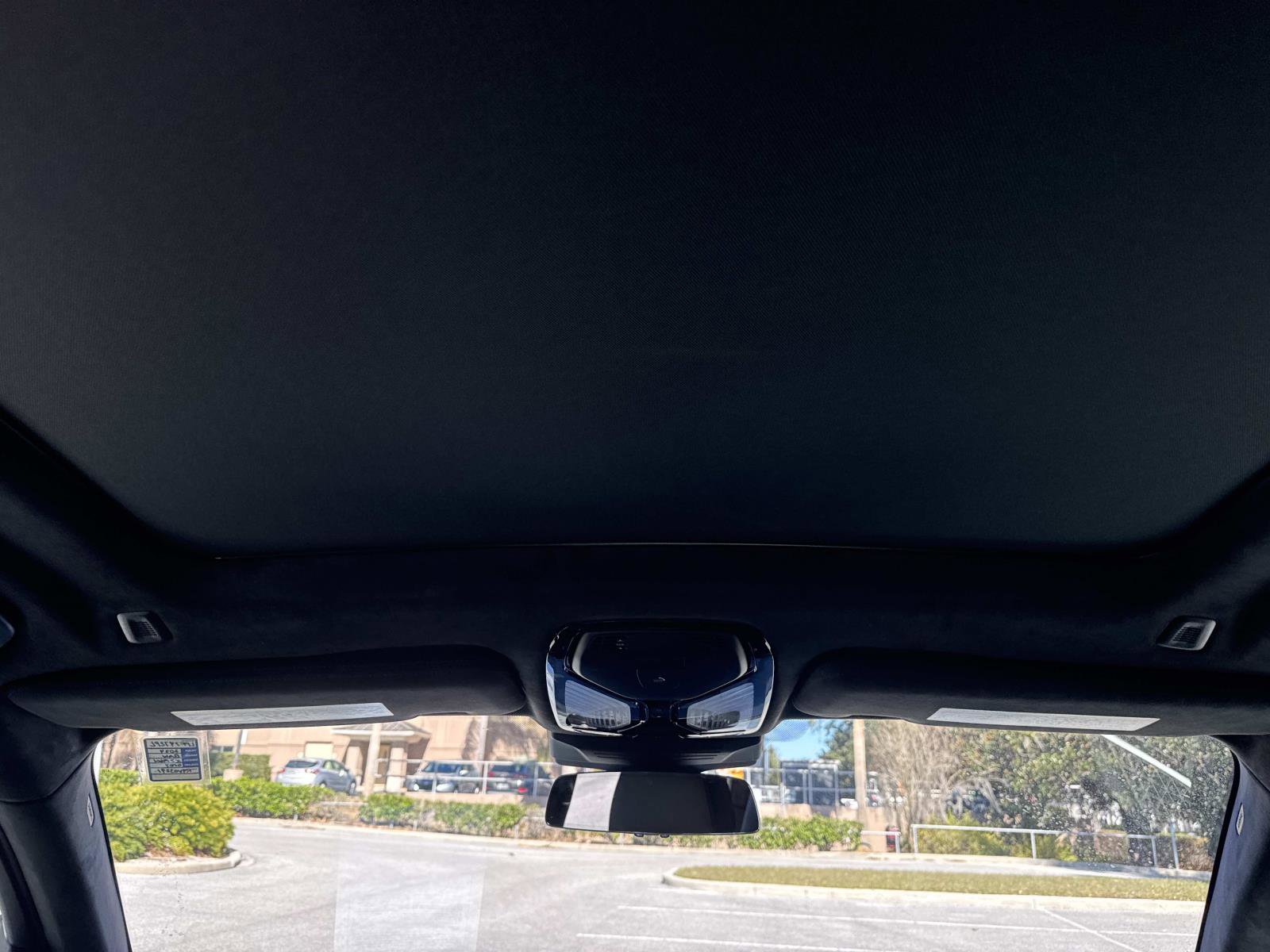 Used 2024 BMW X7 M60i image 16