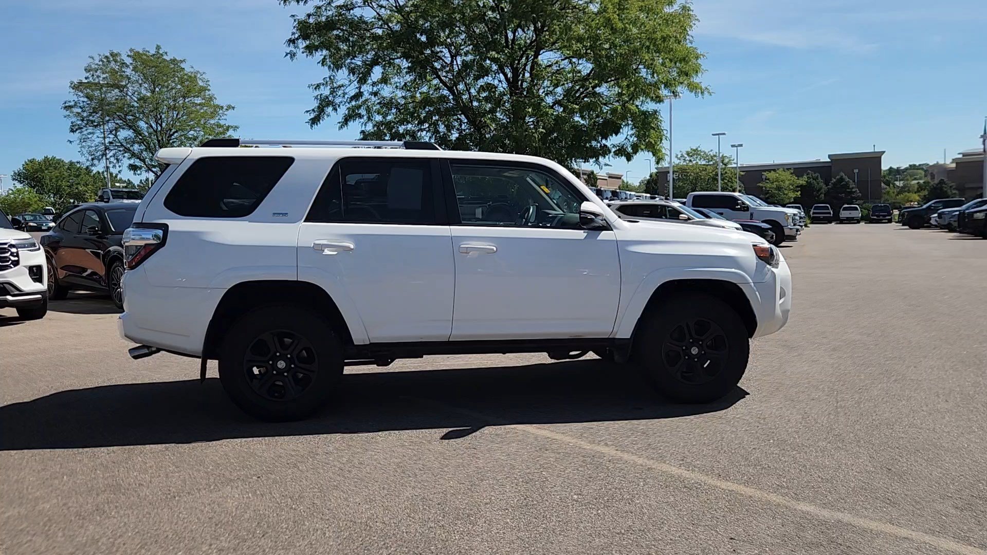 Used 2019 Toyota 4Runner SR5 Premium AWD/4WD image 11