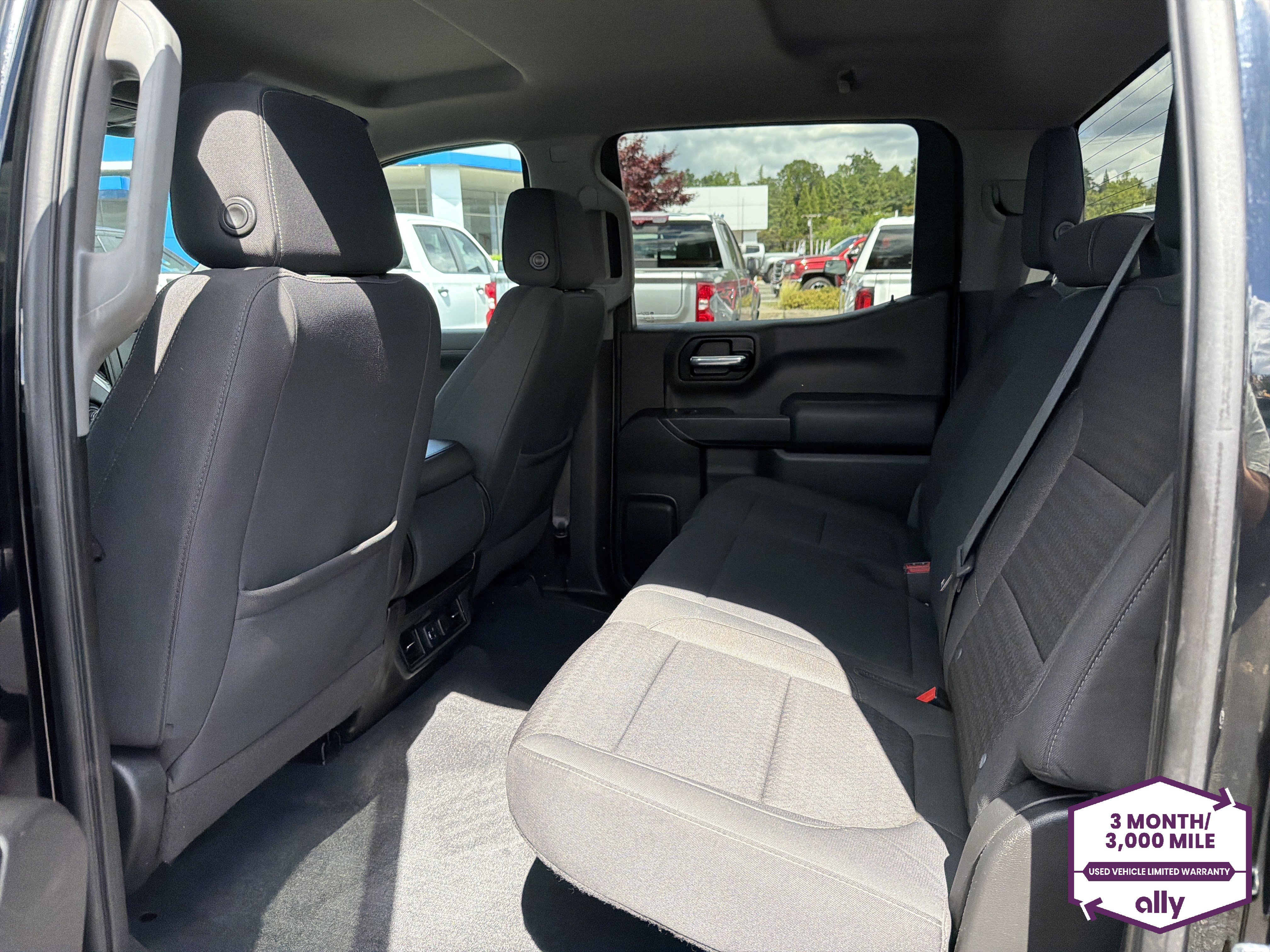 Used 2020 Chevrolet Silverado 1500 LT w/ All-Star Edition AWD/4WD image 11