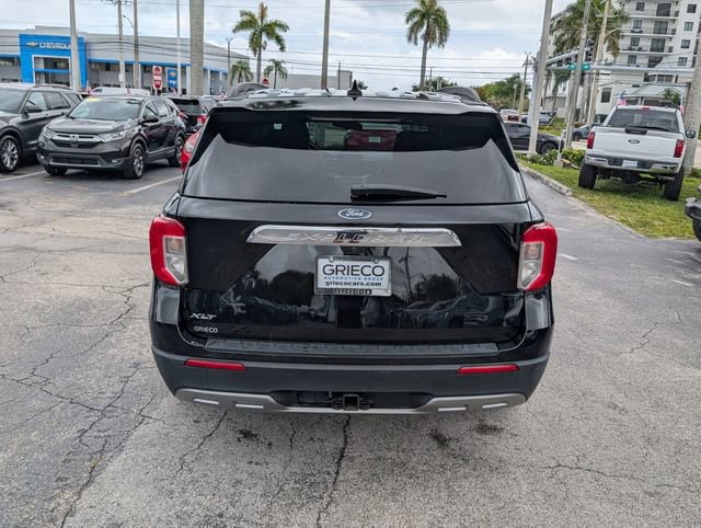 Used 2022 Ford Explorer XLT w/ Equipment Group 202A RWD image 6