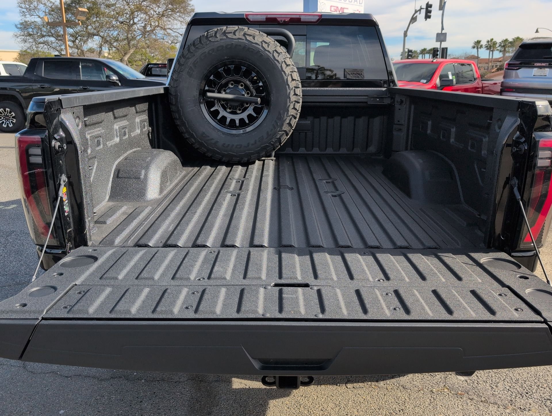 New 2026 GMC Sierra 2500 AT4X w/ AT4X AEV Edition image 28
