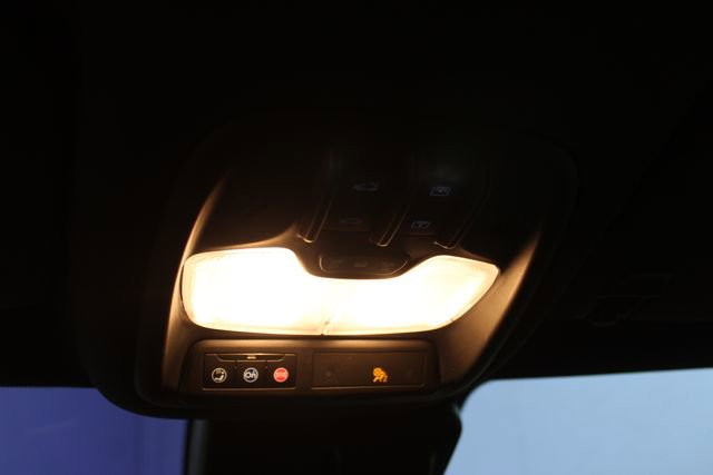 Used 2025 Chevrolet TrailBlazer RS w/ Convenience Package image 22