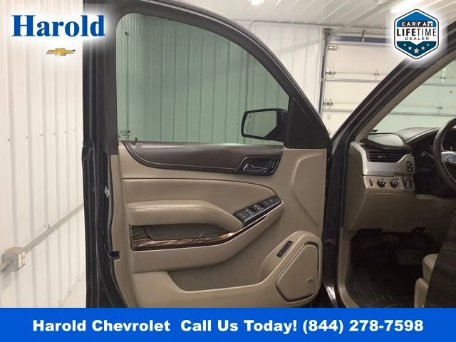 Used 2016 GMC Yukon SLT w/ Open Road Package image 15