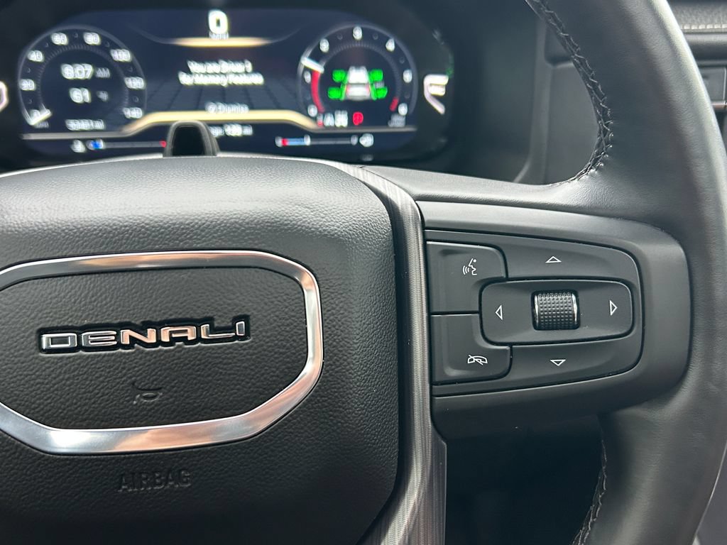 Used 2023 GMC Yukon XL Denali Ultimate AWD/4WD image 21
